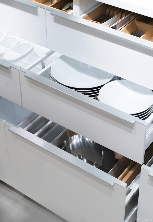 科普展现:厨房物品摆放风水（厨房用具摆放）